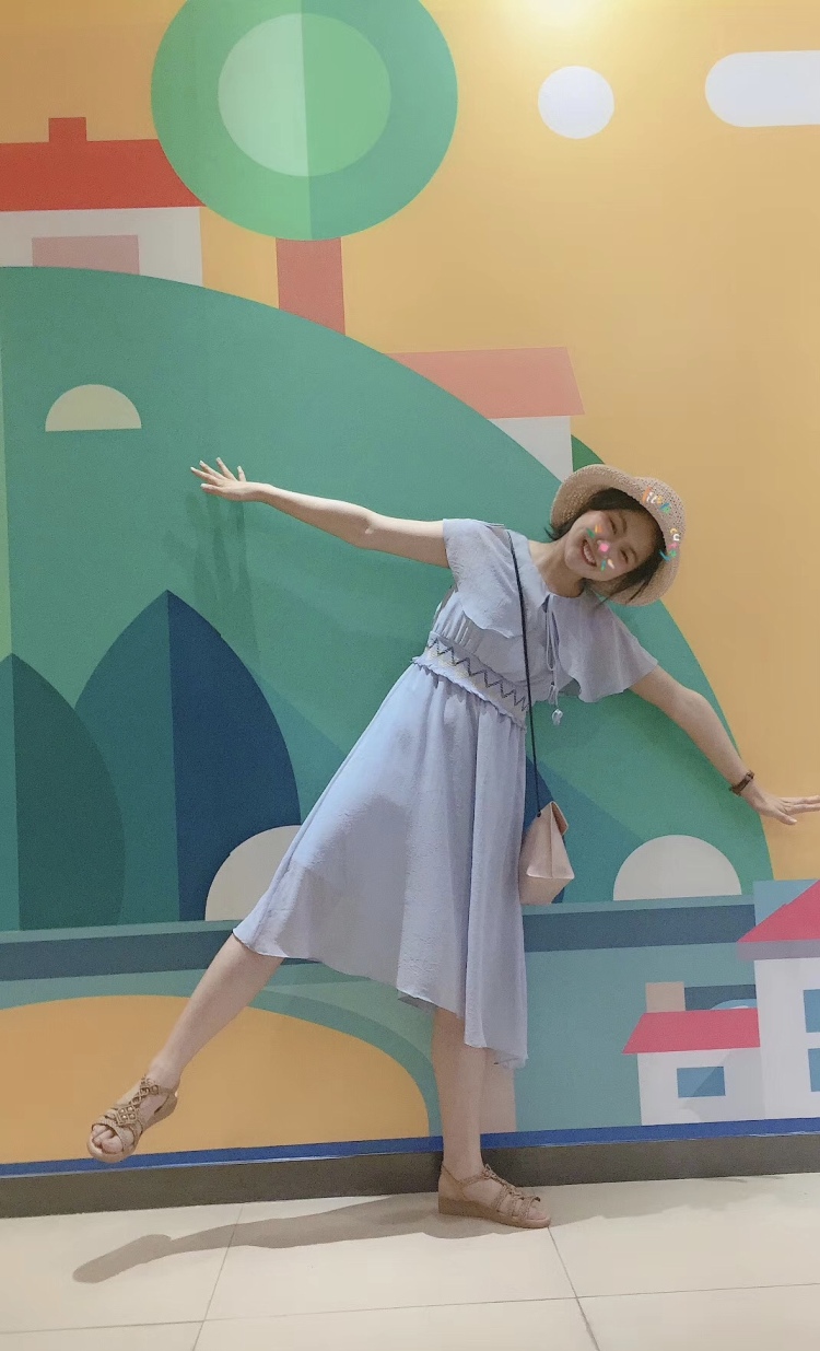 Covw.-山西省·大同市·平城区-***、微博-买家秀、开箱测评、试用都可以
会p图
喜欢拍照📷
有责任心
超级有时间观念，没有拖延症
快来pick我叭！