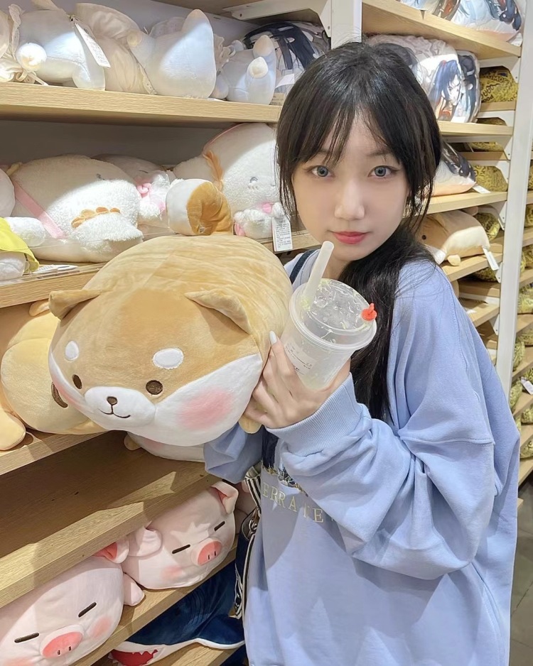 满-河北省·廊坊市·三河市-抖音 微博 ***-166/92 接寄拍 服饰首饰都🉑️除耳饰 风格随意切换 时间自由 喜欢拍照可接寄拍送拍小红薯种草🍑宝卖家秀