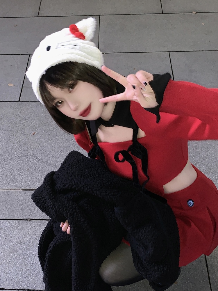 兰鲸-浙江省·宁波市·鄞州区-抖音/***-接女装寄拍/买家秀/探店
会拍照P图 视频剪辑 风格多变
抖音粉丝6000+
