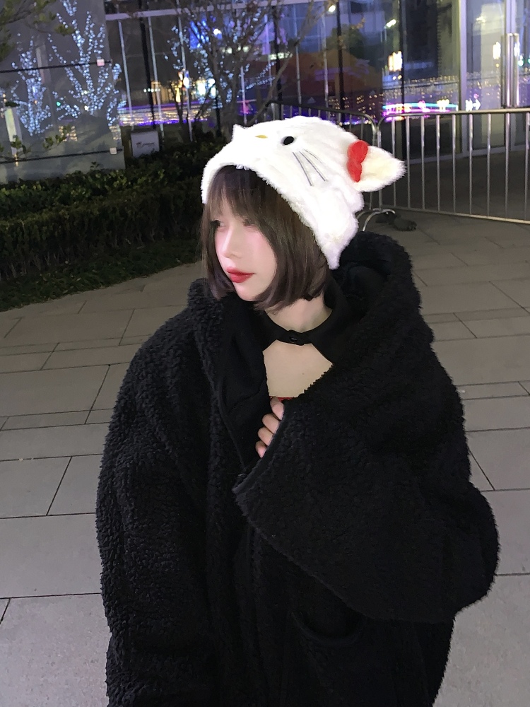 兰鲸-浙江省·宁波市·鄞州区-抖音/***-接女装寄拍/买家秀/探店
会拍照P图 视频剪辑 风格多变
抖音粉丝6000+
