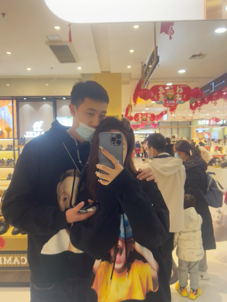 斑马.W-黑龙江省·哈尔滨市·道里区--善于发布买家秀 商品测评 服装搭配 化妆品护肤品测评 饰品实拍等
探店测评 包含美食 咖啡厅 diy手作坊 游乐园等