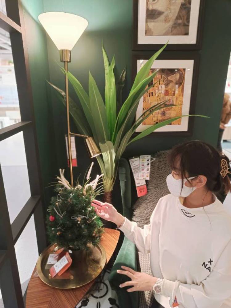 星星-山东省·烟台市·福山区-抖音-女大学生，喜欢拍照，性格好，风格多变，希望接寄拍，买家秀，探店打卡等工作