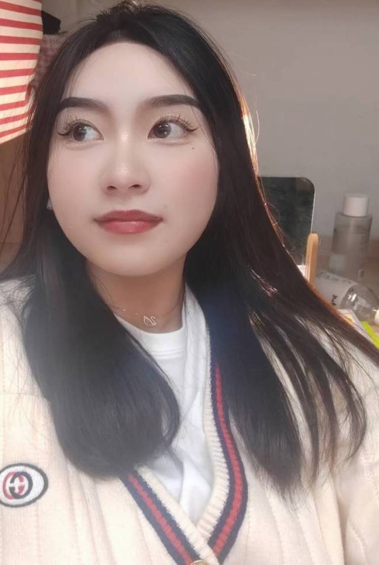 2stca-天津市·天津市·津南区--在校学生 寄拍模特 173cm 56kg 接淘宝 拼多多 各类卖货平台的单子 美瞳 各类生活用品 服装 鞋子 首饰包包化妆品 自己有的东西多 口红唇釉可以自己买来拍 谢绝偷图