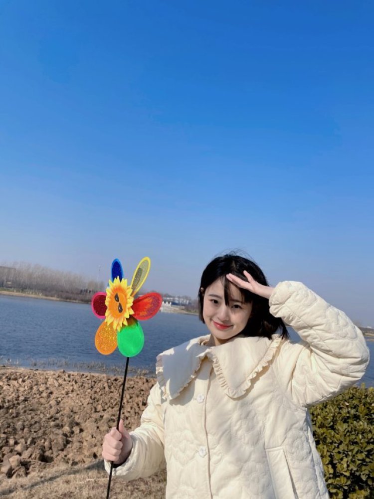 biu~-河北省·邯郸市·大名县-抖音 快手-希望可以接清新甜美校园风格的服装,手饰,化妆品,包包,鞋子都可以,下面请看照片