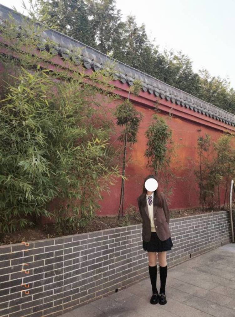 ddd--河北省·邯郸市·馆陶县--我平时爱好拍照,会修图,简单的ps,喜欢写字。
本人可爱风 ,学姐风,并且也可以驾驭多种风格。
好说话,脾气好,做事会很有耐心。