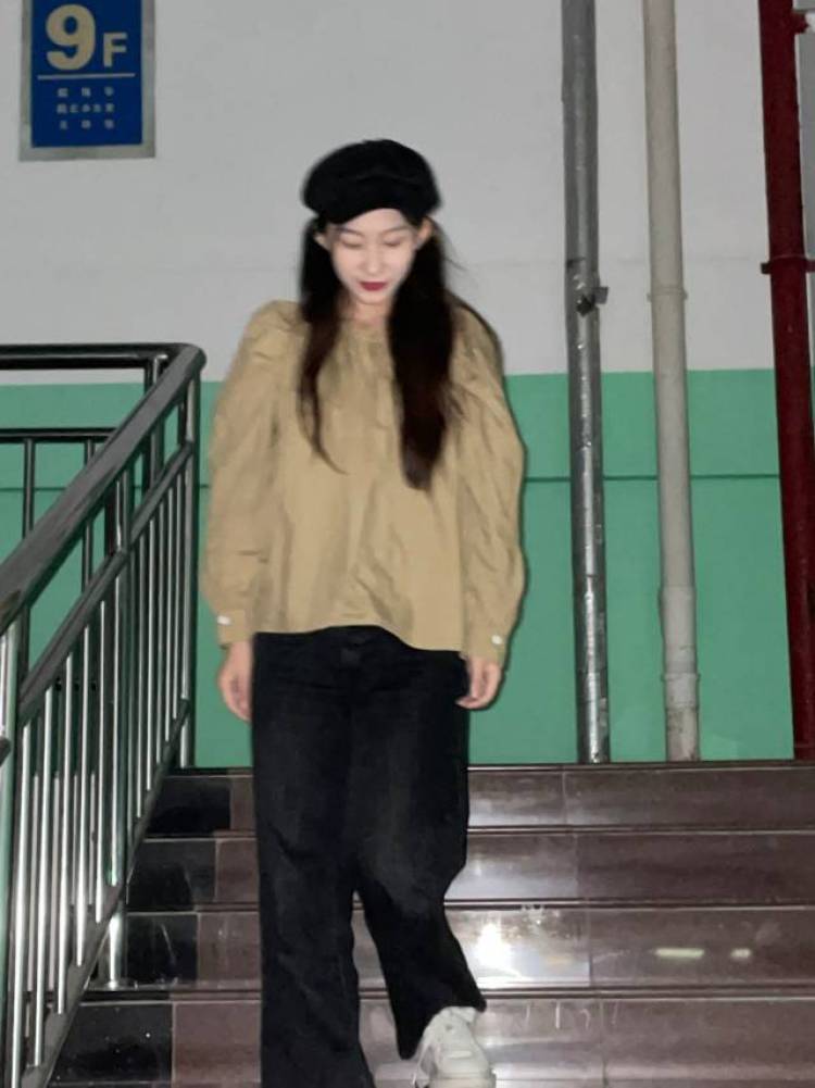 康.-河北省·衡水市·武强县-抖音快手***-接寄拍衣服包包裤子鞋子围巾……都可以
tb  pdd都可以的
本人身高168体重100