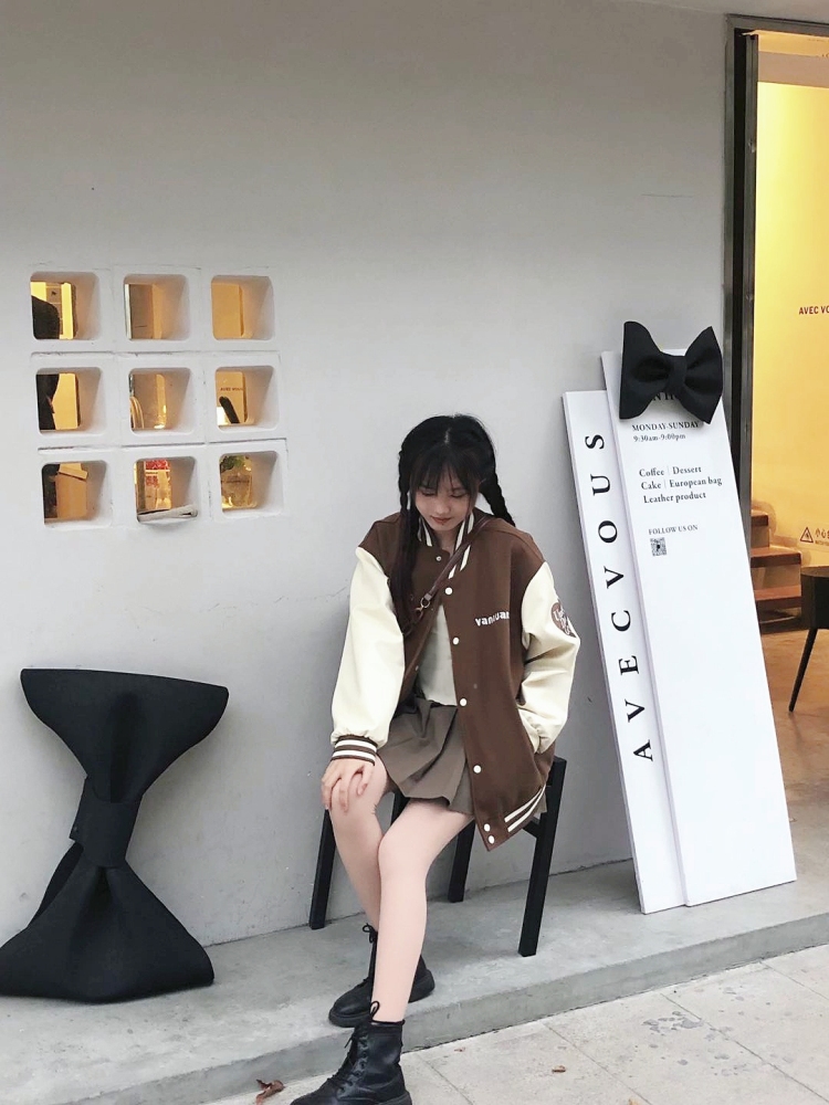 生椰拿铁-福建省·福州市·仓山区-抖音,***-本人163/90
喜欢拍照,会修图。有接寄拍经验!
寄拍优先,场地随机!