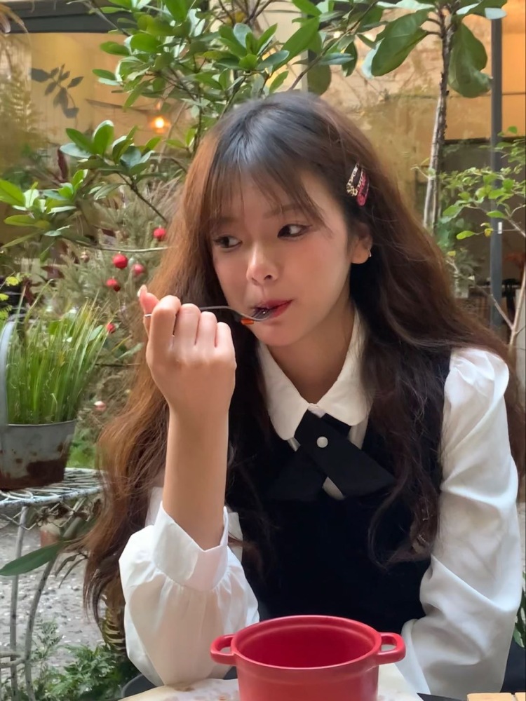 juice:(减肥版)-广东省·广州市·从化区--买家秀 探店打卡 平面模特 口红皆可 165 49
快来找我8金主爸爸们