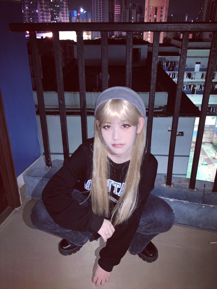 不为love掉眼泪-广西壮族自治区·百色市·靖西市-快手 抖音 ***：靖西芒果-风格多变 都可驾驭 收到货拍照速度快 返图质量高 脾气好 快手抖音***微博：靖西芒果（同名）