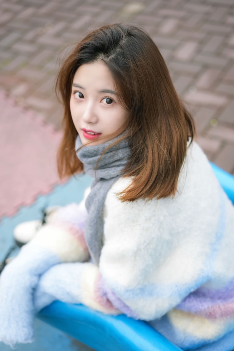 irene-重庆市·重庆市·南川区-抖音 ***-擅长弹琴,唱歌,拍摄各种风格的照片,可接服装,饰品,化妆品,探店,欢迎约拍