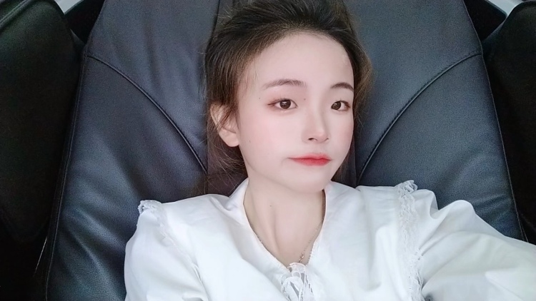 六三-贵州省·贵阳市·云岩区-抖音 快手 微博-接寄拍 网拍 买家秀 可视频 照片 出图快 饰品 各种风格都可驾驭 开箱测评种草 平面模特兼职
艺名:小小梅
身份:素人
年龄:21
身高:155CM
体重:41KG