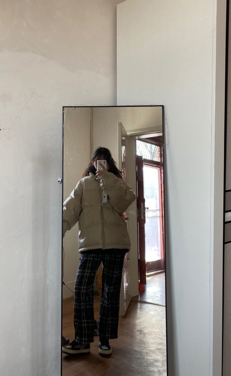 就叫kk-江苏省·南京市·玄武区--接寄拍网拍
03年 身高165体重53
可接衣服 美瞳 鞋子 包包 饰品 彩妆
喜欢拍照 擅长p图
常玩app:抖音 ***
性格开朗好沟通 有需要的联系下 谢谢合作~
年龄:18
身高:165CM