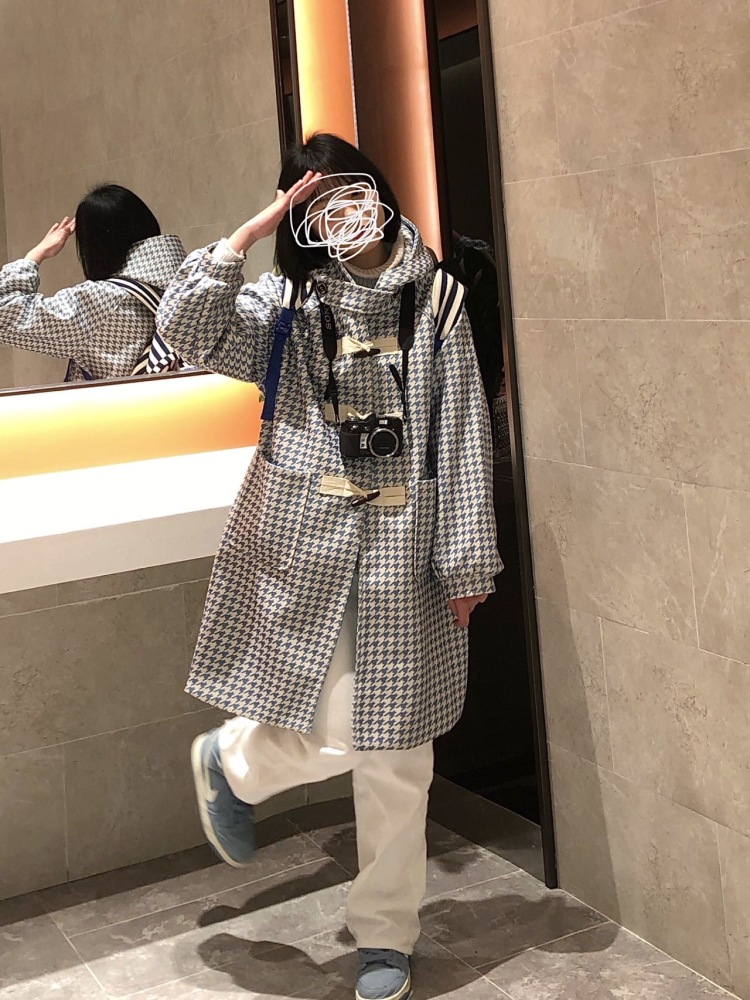 倒头就是吃不饱-河南省·平顶山市·新华区--本人163 96斤 
平常喜欢拍照 会p图 可尝试多种风格