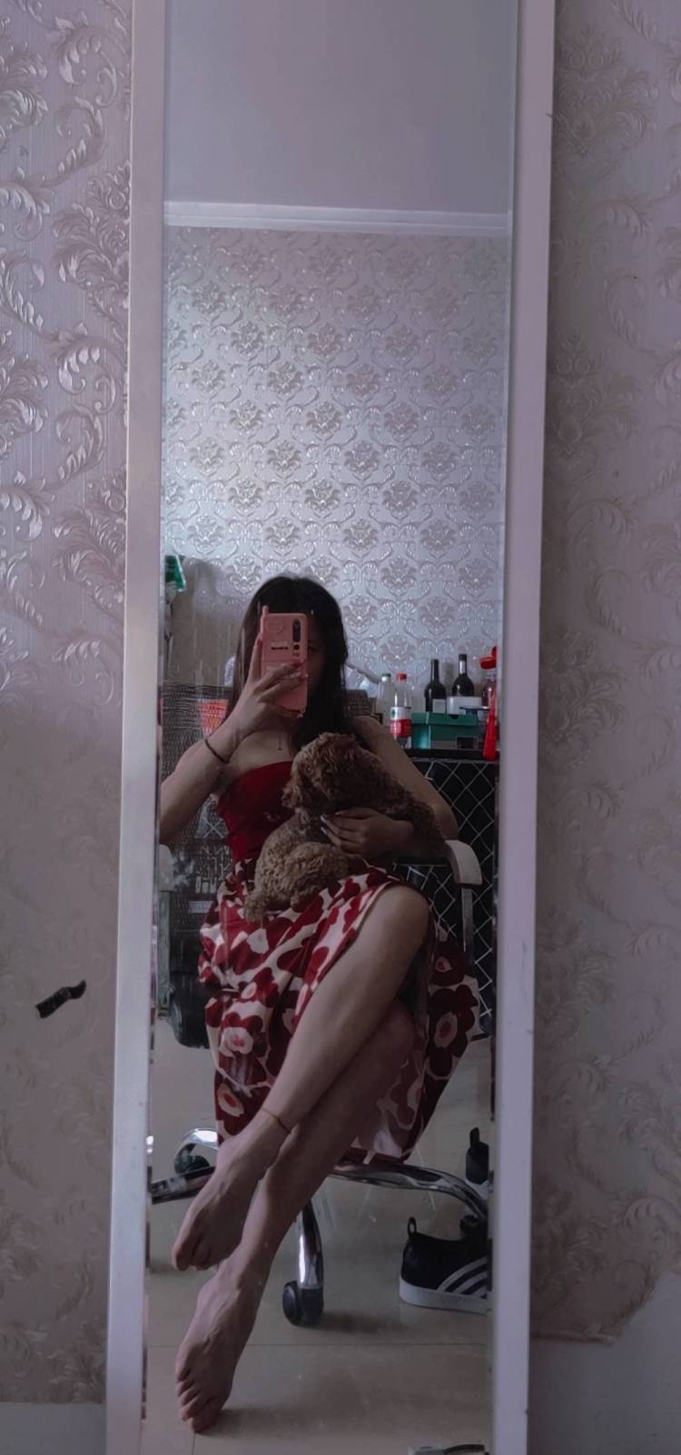 Xibei💕-河北省·邢台市·任县-抖音-舞蹈生，12年舞龄，做过主播，也给服装店拍过衣服，身高160体重86斤
