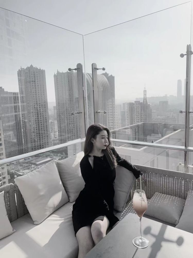 汤汤-云南省·昆明市·官渡区-***-大家好!我是汤汤
本人身高170 体重50kg肤色冷白皮 素人模特需要机会!接寄拍,网红店探店,各种饰品等 🍑宝都接,会拍照会p图 会穿搭