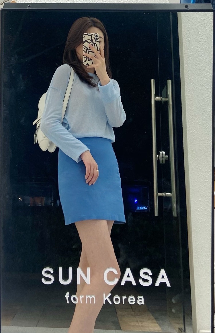 汤汤-云南省·昆明市·盘龙区-***-本人性格开朗,喜欢旅游、拍照 ,打卡网红店,更更迷恋P图~本人现职业是公司行政文员,想在业余时间做做兼职,比较向往买家秀,希望您选择我呀~