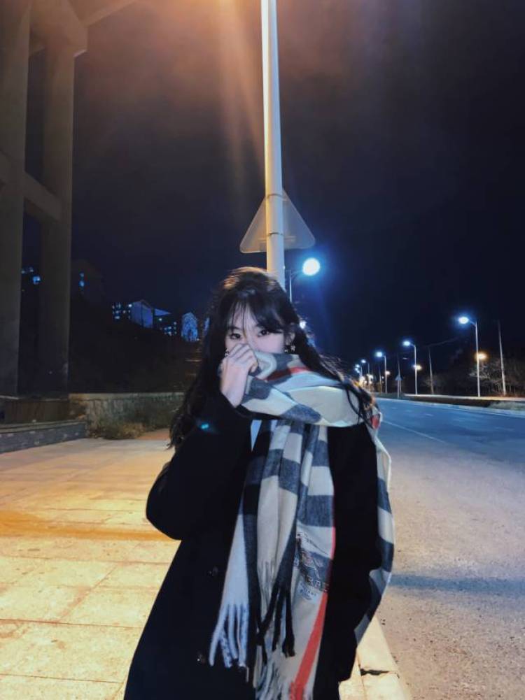 Gorgeous-河北省·邯郸市·丛台区--买家秀、寄拍 或者 平面模特兼职或者都可以 风格多变 有多余时间