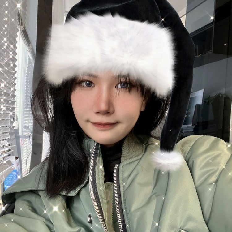 Zhao秀儿💡-贵州省·贵阳市·白云区--大家好！我是素人赵秀儿
接寄拍 网拍 买家秀 🉑️视频 照片 出图快 饰品 各种风格都可驾驭  
艺名：秀儿
身份：宝妈
年龄：25
身高：160CM
体重：47KG
坐标：贵州省.贵阳市.白云区
-