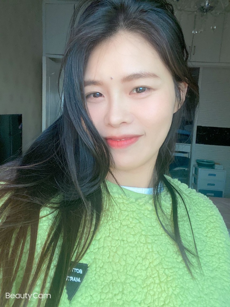 淘-浙江省·嘉兴市·南湖区-微博-买家秀,
寄拍衣服鞋子包包饰品可,
也可TB模特
小个子158,100斤
