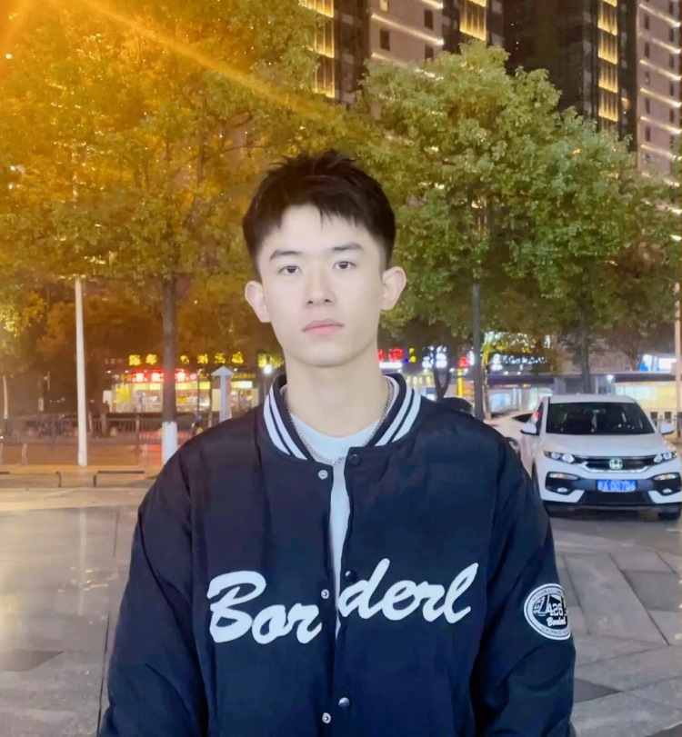 sa-江西省·南昌市·东湖区-抖音-身高180 体重135
接网店寄拍 服装类 抖音2000+粉丝 接推广
