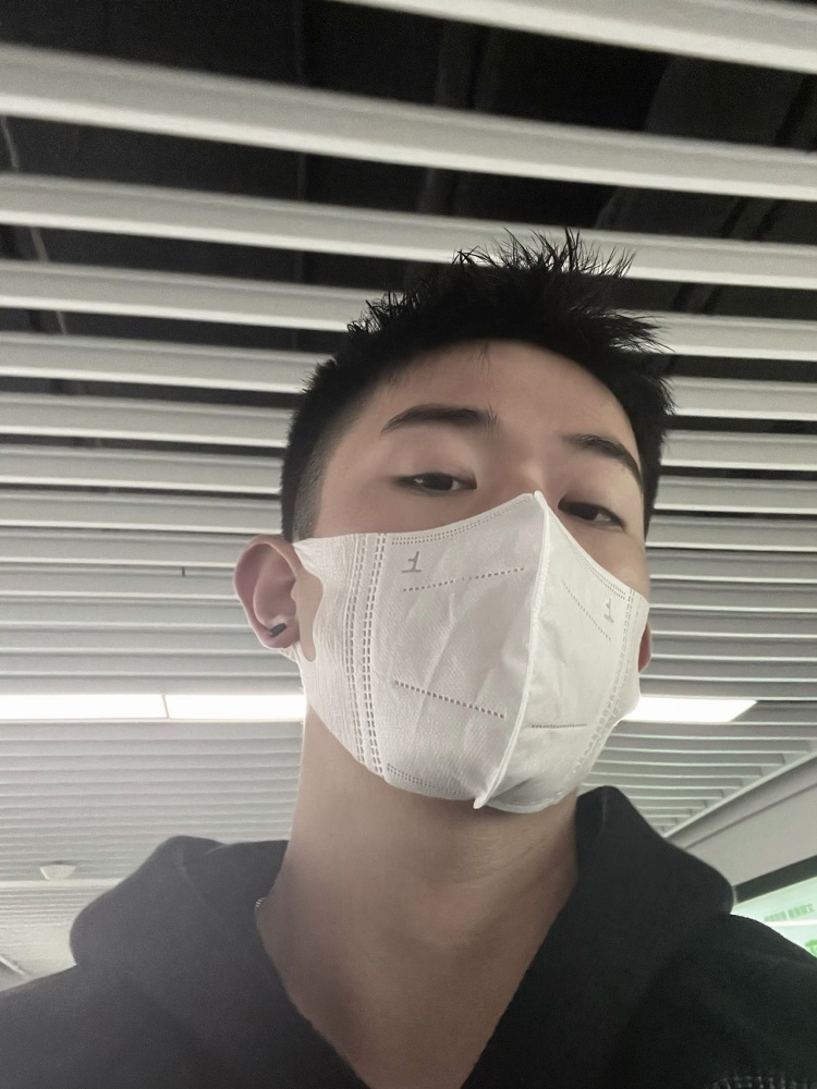 sa-江西省·南昌市·东湖区-抖音-身高180 体重135
接网店寄拍 服装类 抖音2000+粉丝 接推广