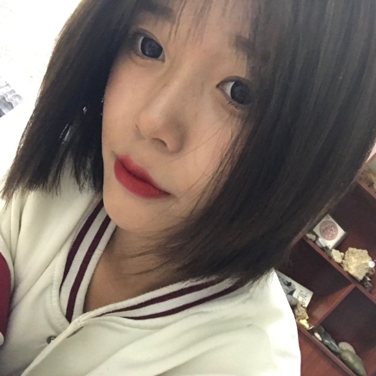 .-宁夏回族自治区·石嘴山市·大武口区-快手-可以拍衣服美瞳饰品日用品等会P点图
身高:170
体重:107
坐标:宁夏石嘴山