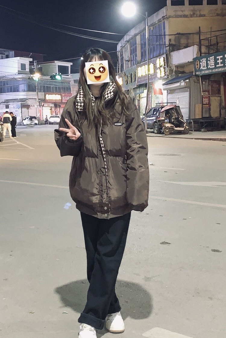 ·-河南省·洛阳市·嵩县-快手，抖音-学生，学化妆爱化妆爱拍照，寄拍。买家秀，校园推广，免费试用，