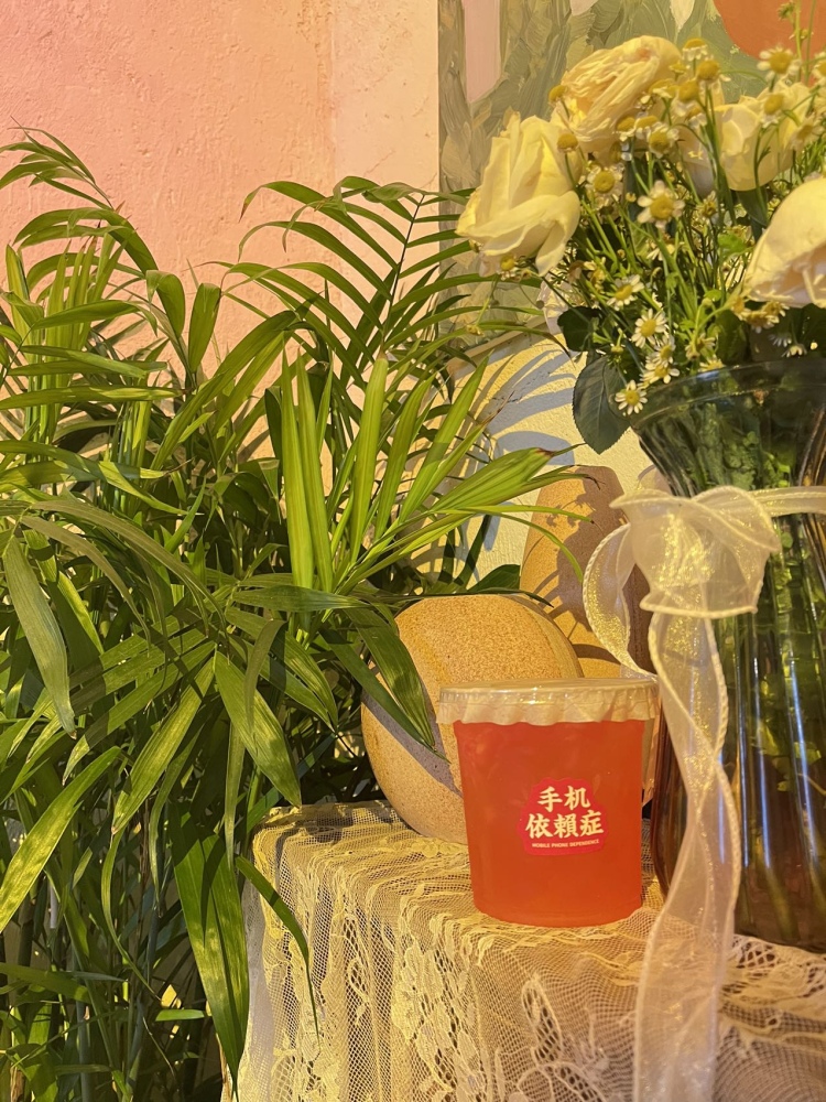 Waston.-湖南省·邵阳市·双清区--探店合作 拍照打卡 ***博主 
有流量能引导顾客探店 拍照出片好看
年龄：18
身高：171CM
体重：50KH
粉丝：18万
坐标：湖南省·邵阳市·
#邵阳市# #学生# #网红# #达人# #电