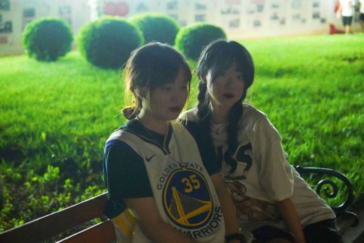 Bi8bo-辽宁省·大连市·甘井子区-抖音 ***-会拍照 唱歌跳舞 擅长设计 熟练使用剪视频软件、修图软件
主要接单服务范围：接寄拍 买家秀 短视频vlog制作 免费试用 平面模特兼职