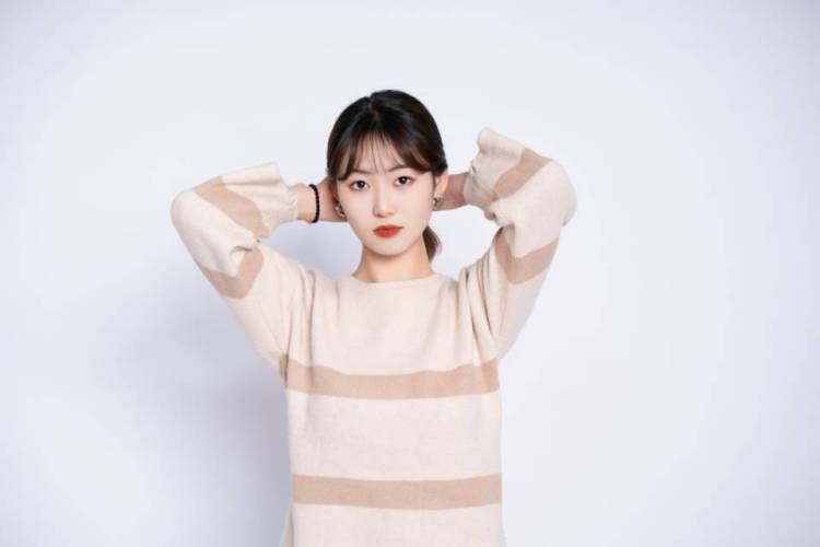 Sylvia🍑-河北省·张家口市·桥西区-抖音-会唱歌会跳舞,会弹吉他,会p图,在本地约拍过,出片很成功,英文很好,很会拍照,也很会穿搭