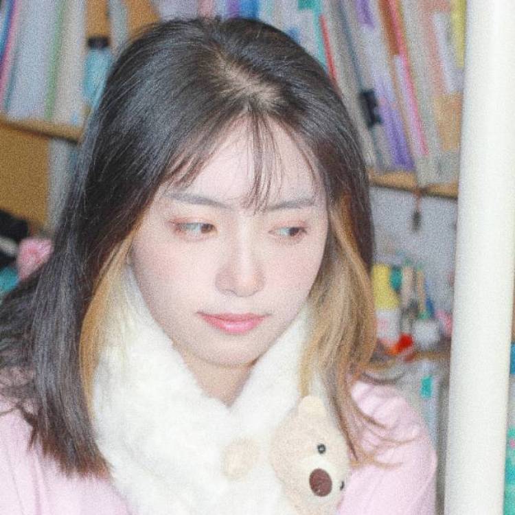 染柒-陕西省·西安市·未央区--学生党
身高173 体重120
可接寄拍
活跃于抖音 *** 微博