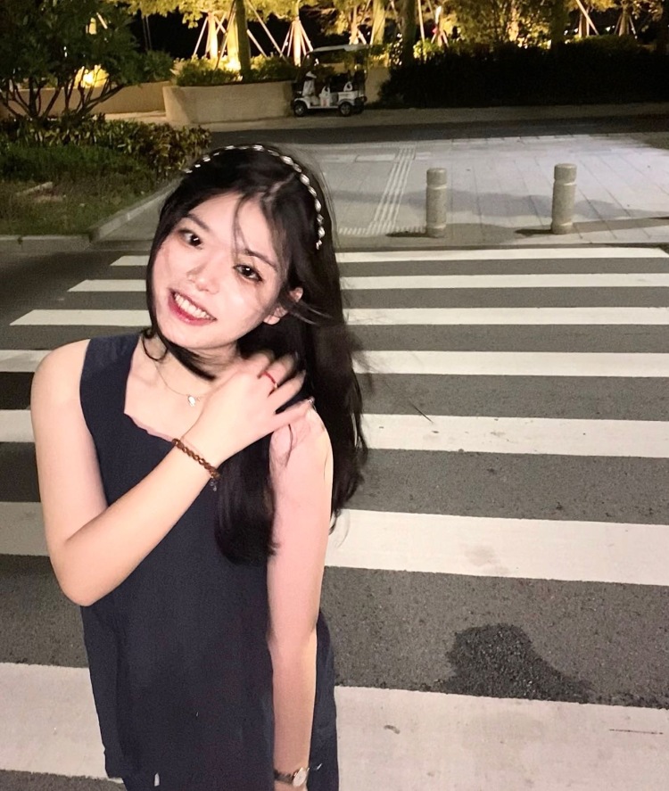 热爱生活的小蚁同学-广东省·广州市·南沙区-美图秀秀-约商家
寄拍 淘宝 拼多多 ***都可 衣服包包首饰鞋子各类均接。
风格可多变
佣金💰40-200/单
会拍照会p图 有专业设备