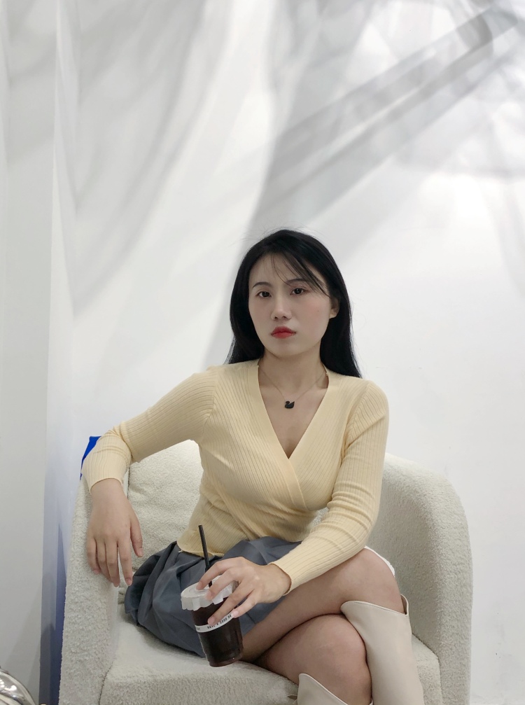 ff-广东省·东莞市·东城街道--舞蹈，拍照，批图，可以接寄拍饰品，服装，帽子，箱包，价钱好商量，接受长期合作