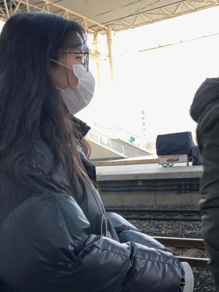 真的很想睡-安徽省·宿州市·埇桥区--我是新媒体的 喜欢拍照 会化妆 文笔也还可
接买家秀。开箱测评。免费试用。种草笔记等等