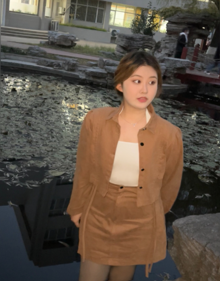 不吃漁-山东省·滨州市·博兴县-抖音,快手,小红,微博-爱旅游 爱唱歌 喜欢化妆 会化妆品有点研究 喜欢买衣服 爱拍照片纪律美好生活