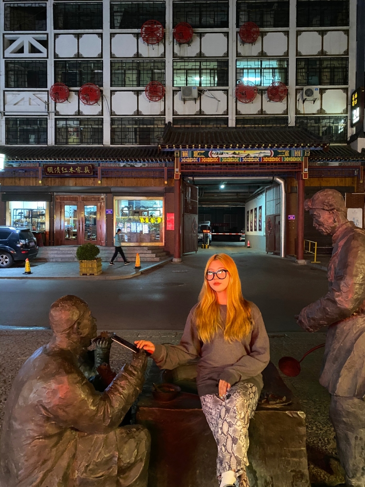 不吃漁-山东省·滨州市·博兴县-抖音,快手,小红,微博-爱旅游 爱唱歌 喜欢化妆 会化妆品有点研究 喜欢买衣服 爱拍照片纪律美好生活