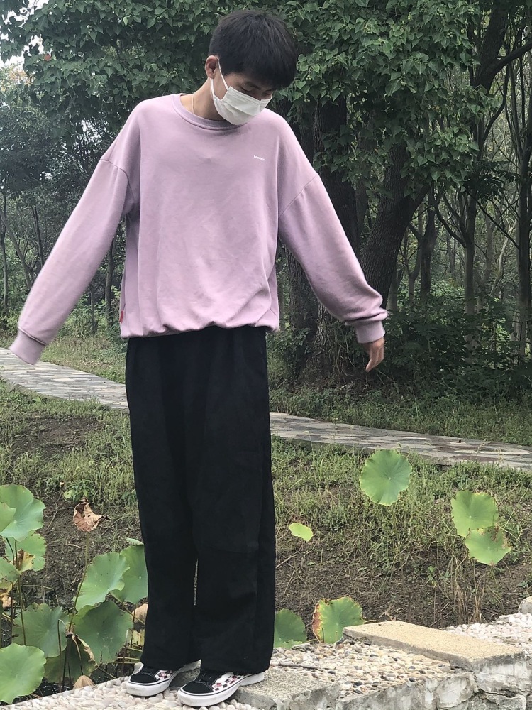 小袁-安徽省·蚌埠市·龙子湖区--可接寄拍自拍,买家秀
价格可以商量
接寄拍男生衣服裤子鞋子都🉑