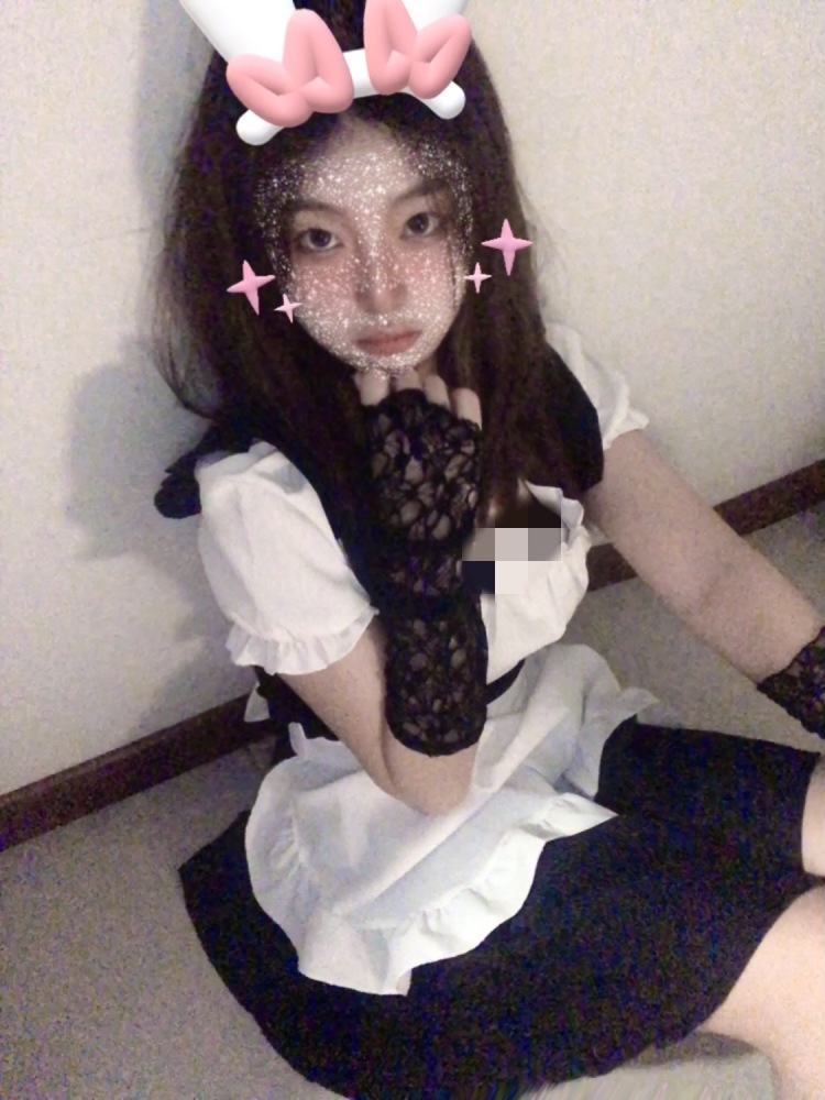 W_chat-黑龙江省·绥化市·安达市-抖音 快手-身高158体重98
接买家秀~素人推荐~快手推荐~会p图,百搭风格~有拍照条件
因为本人就异常喜欢拍照所以会认真对待哒!
首饰 衣服 发饰 都可以尝试!
