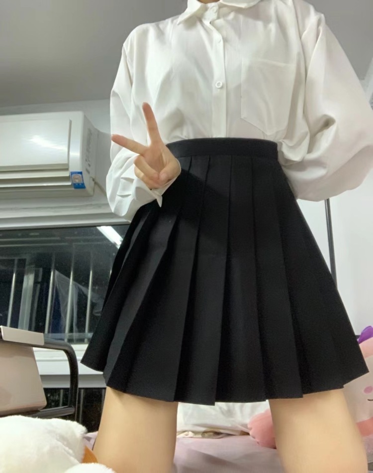 LY.-安徽省·合肥市·蜀山区-抖音 快手-身高160 体重92斤 鞋子36-37均可
🉑️接衣服包包鞋子 有耳洞🉑️接耳饰
多种风格均可
用🍎12,且会p图