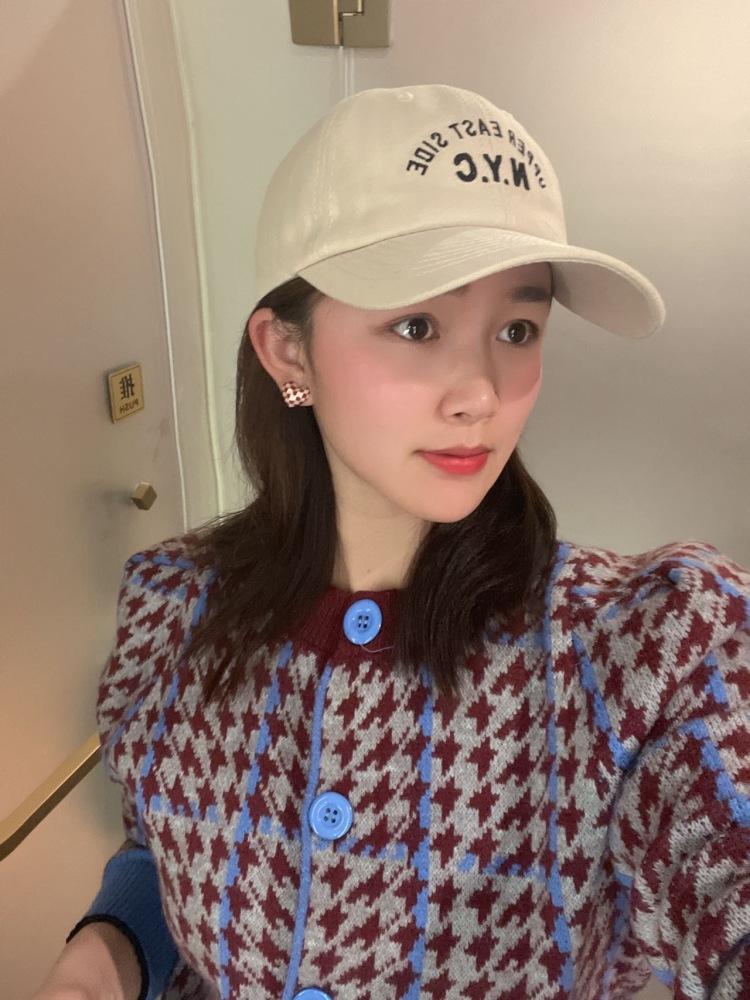918-内蒙古自治区·呼和浩特市·新城区--大家好，我是一名宝妈，每天孩子去幼儿园就不知道自己能干嘛，我希望能接一些寄拍，价格都可以谈，希望商家给我一次机会、如果可以，请您联系我，谢谢