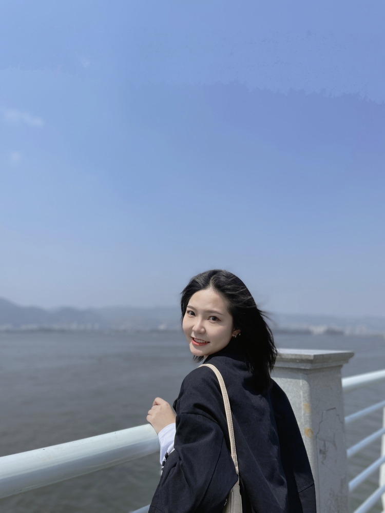 来点兔头吗-河北省·邯郸市·复兴区-抖音,***,b站-hello,我是兔头
在云南上大学,舞蹈生
168cm 57kg,大骨架女生
会拍照,P图,化妆
接寄拍