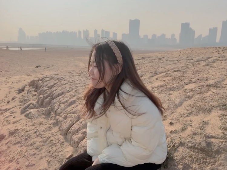 Chris-江西省·南昌市·红谷滩区-微博/***-👱🏻♀️本人事业单位从业者,年龄23,身高163,体重98斤。
👉喜欢拍照拍视频,逛店。
👉可接寄拍,短视频vlog探店,开箱vlog推广……