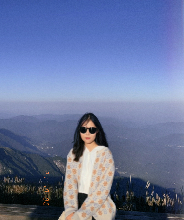Chris-江西省·南昌市·红谷滩区-微博/***-👱🏻♀️本人事业单位从业者,年龄23,身高163,体重98斤。
👉喜欢拍照拍视频,逛店。
👉可接寄拍,短视频vlog探店,开箱vlog推广……