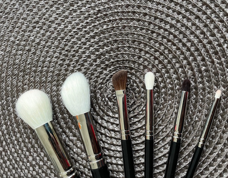 A美人beauty广招代理-浙江省·金华市·义乌市-微博-二胎宝妈 爱拍照p图。
认真负责 个人爱好钢琴
在线接单 寄拍 互免 都可 我要接单