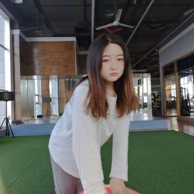 A山海-四川省·绵阳市·江油市--微胖,素人有需要寄拍模特的请联系我