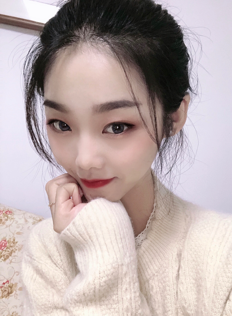 小棉袄o-山东省·济宁市·任城区--大家好!我是小棉袄
时间较自由,
可接寄拍送拍,买家秀,开箱测评,衣服,日用品,彩妆都可以,会修图
身份:素人
年龄:23
身高:166CM
体重:48KG
坐标:山东省 济宁市 任城区
体重:49k