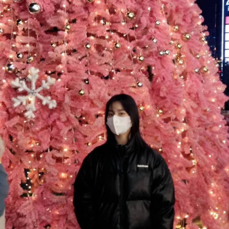 Uno.-江西省·吉安市·吉安县--本人158cm96斤,是个学生,可接衣服,鞋子,饰品等,可寄拍,送拍,买家秀,不限风格