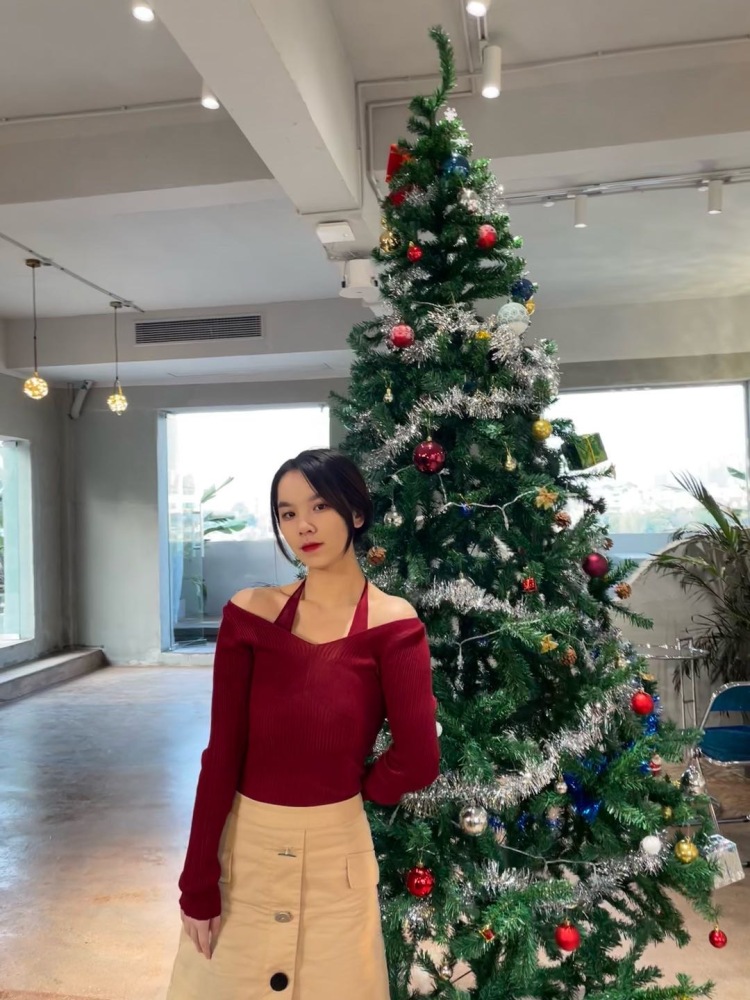 开心-四川省·德阳市·广汉市--大家好!我是开心
时间较自由,
可接寄拍送拍,买家秀,会修点图
艺名:XX
身份:学生
年龄:20
身高:163cm
体重:46Kg
