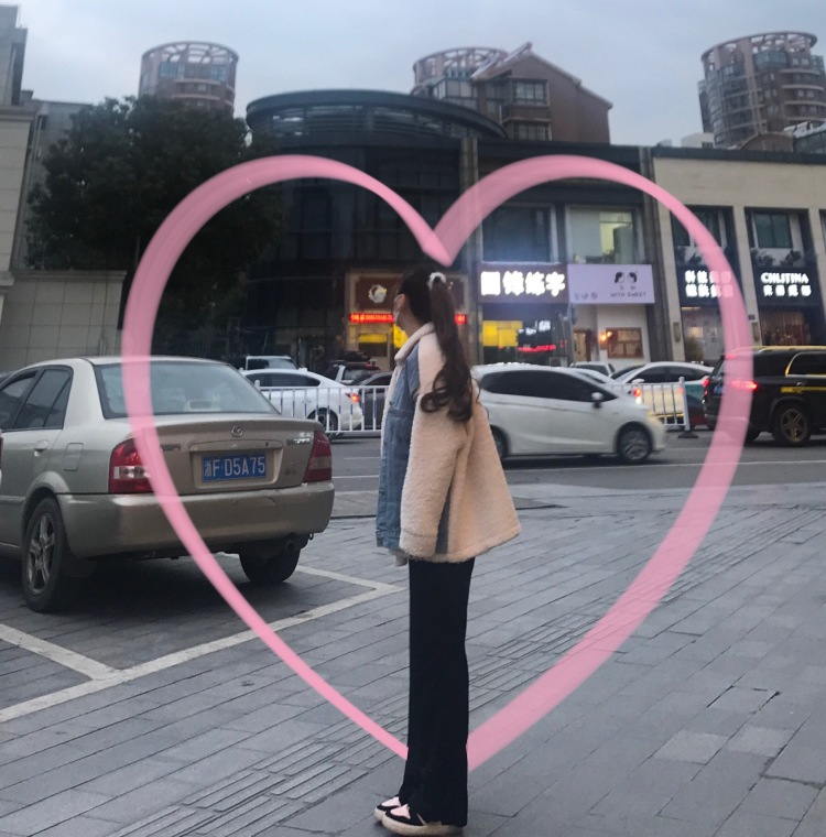 宝宝.-浙江省·嘉兴市·嘉善县-抖音快手***-接过寄拍 🉑️拍衣服 拍丝袜类似的会p图玩***抖音快手 接