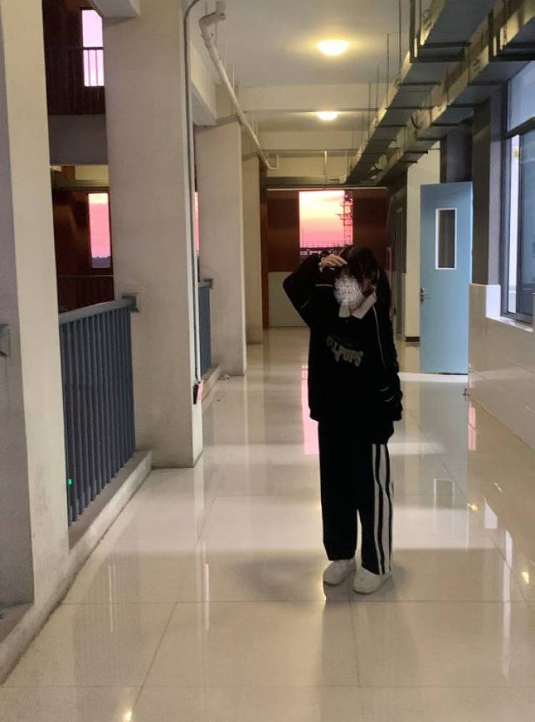 睡觉-安徽省·黄山市·祁门县--这里是星星 接寄拍 买家秀 种草姬都可以
服装包包鞋子什么的都可以的
身高:162 体重:90斤